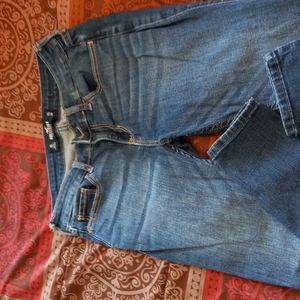 Skinny jeans